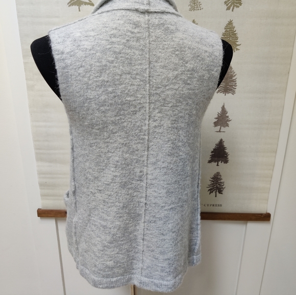 Wilfred Free Fringe Heather Grey Vest XXS - Picture 6 of 11